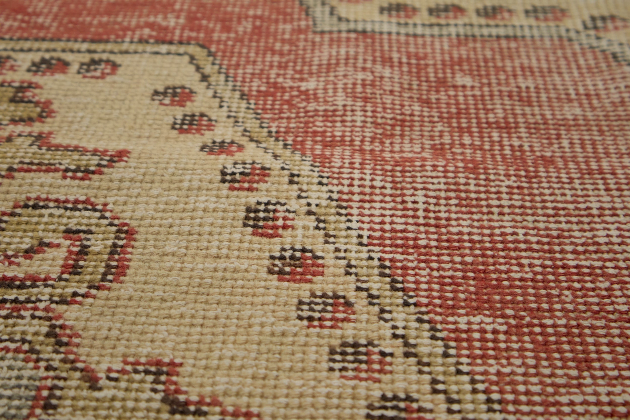 Sarahi - Vintage Turkish Anatolian Rug