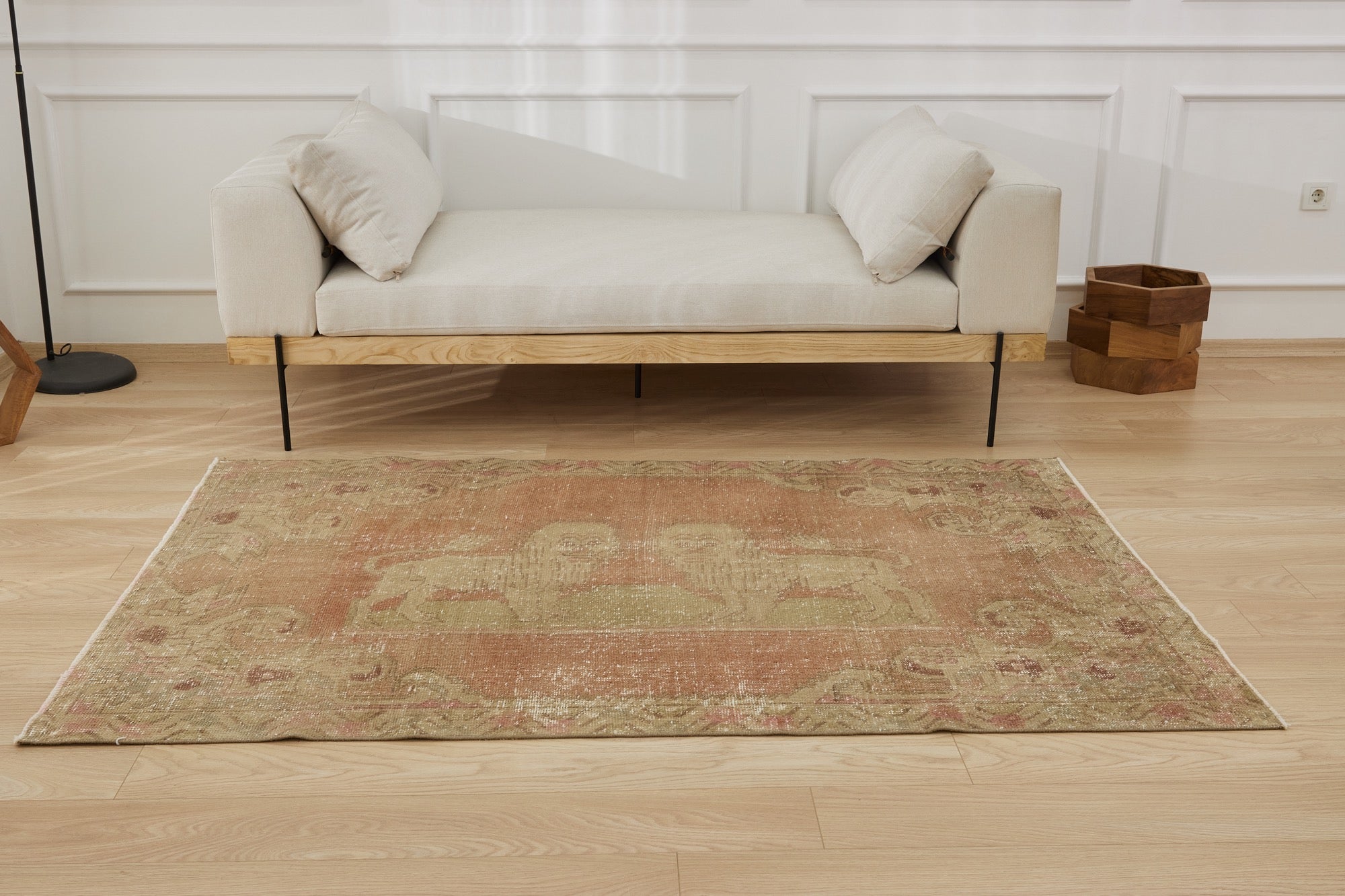 Selah | Time-Honored Turkish Rug | Artisanal Carpet Mastery | Kuden Rugs