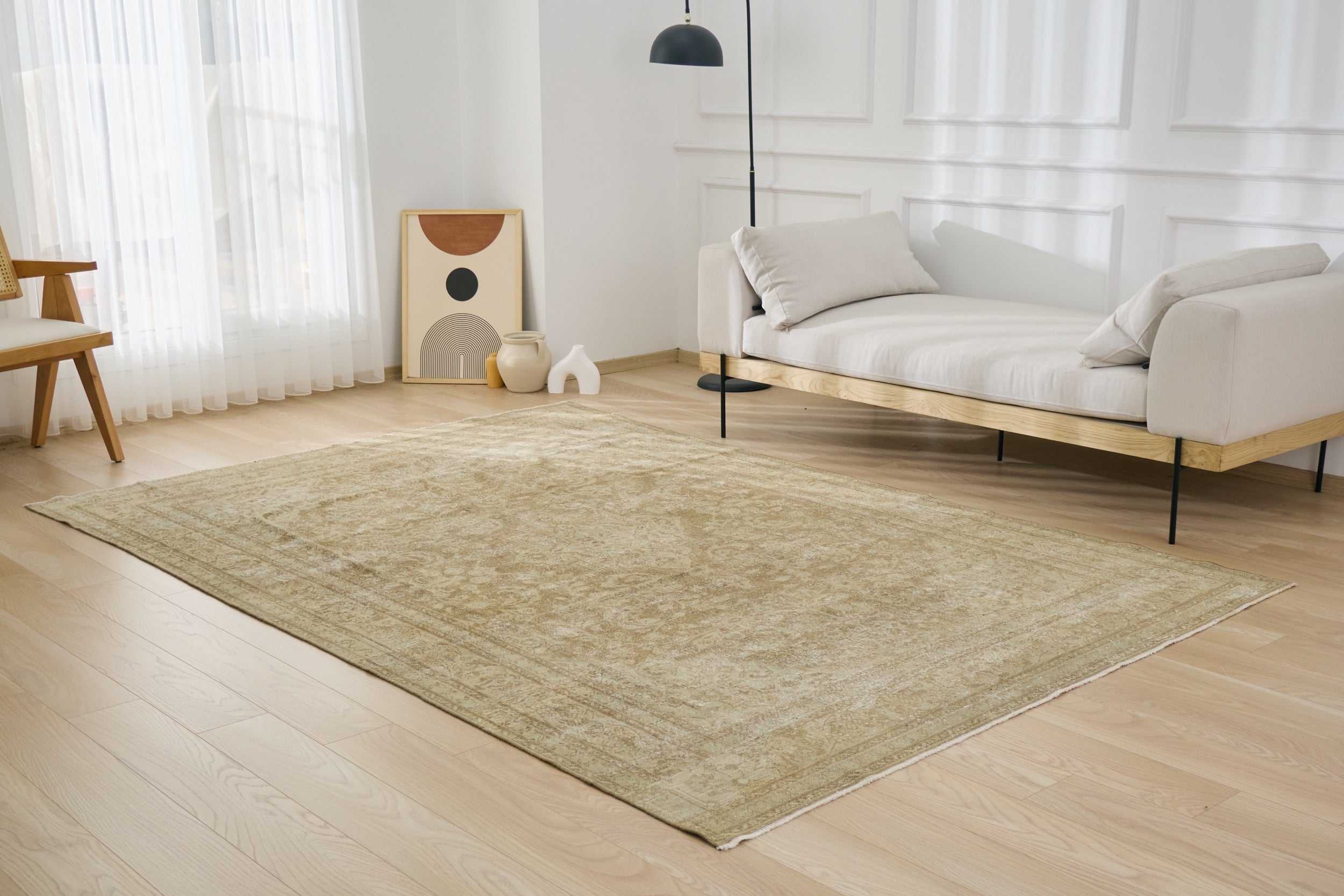 Sian - Exquisite Brown Medallion Design | Kuden Rugs