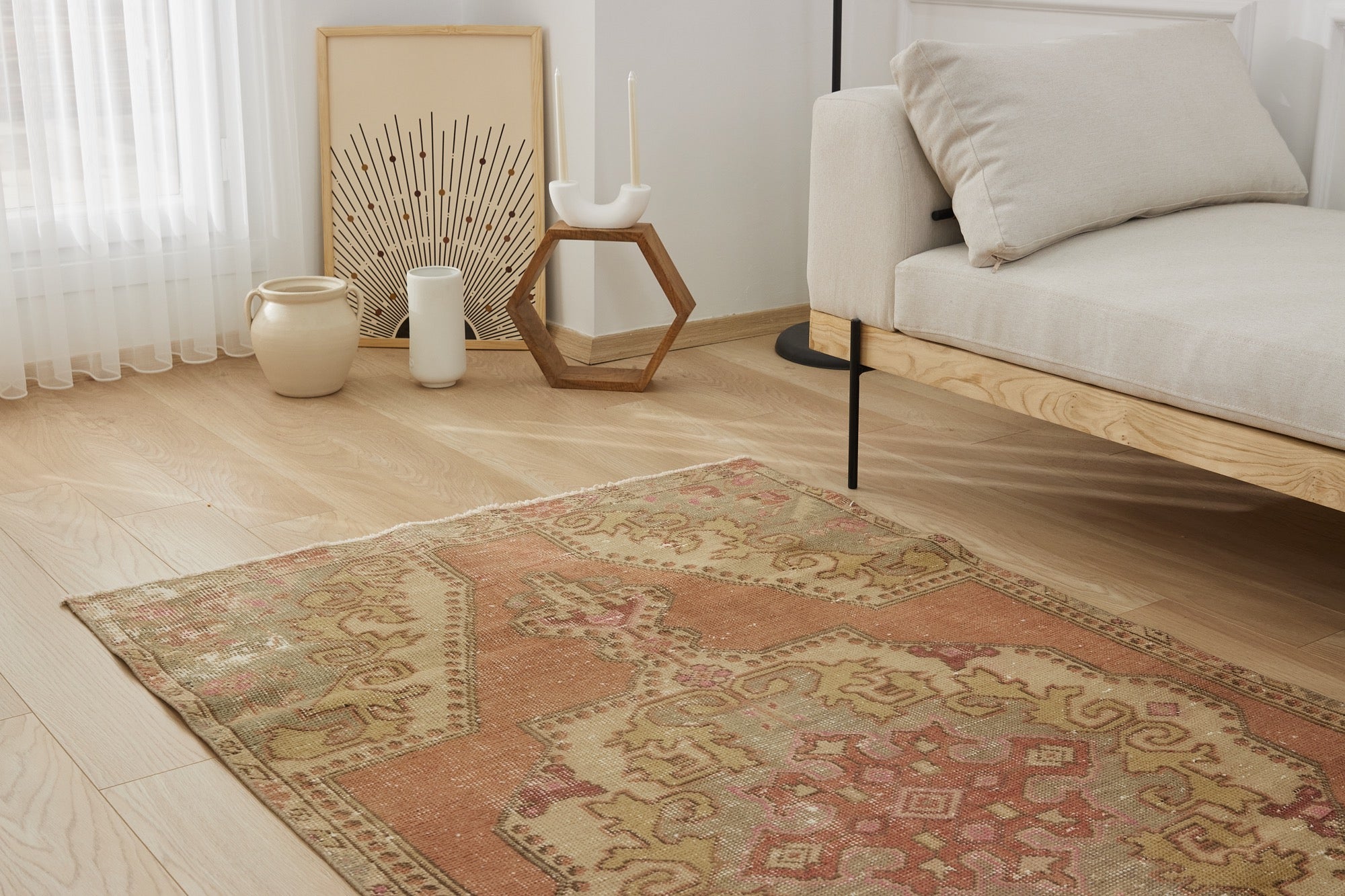 Sydnee | Time-Honored Turkish Rug | Artisanal Carpet Mastery | Kuden Rugs