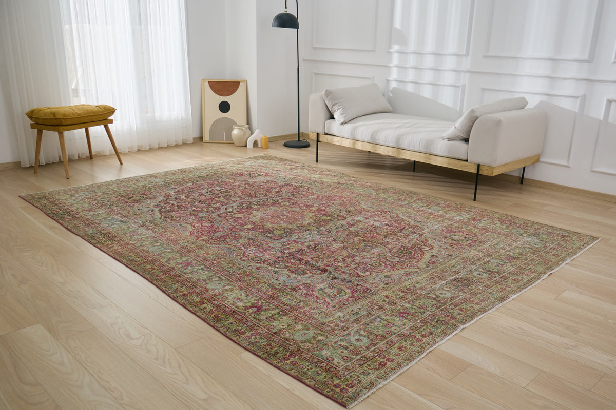 Taborri - Tradition Tinged with Modernity | Kuden Rugs