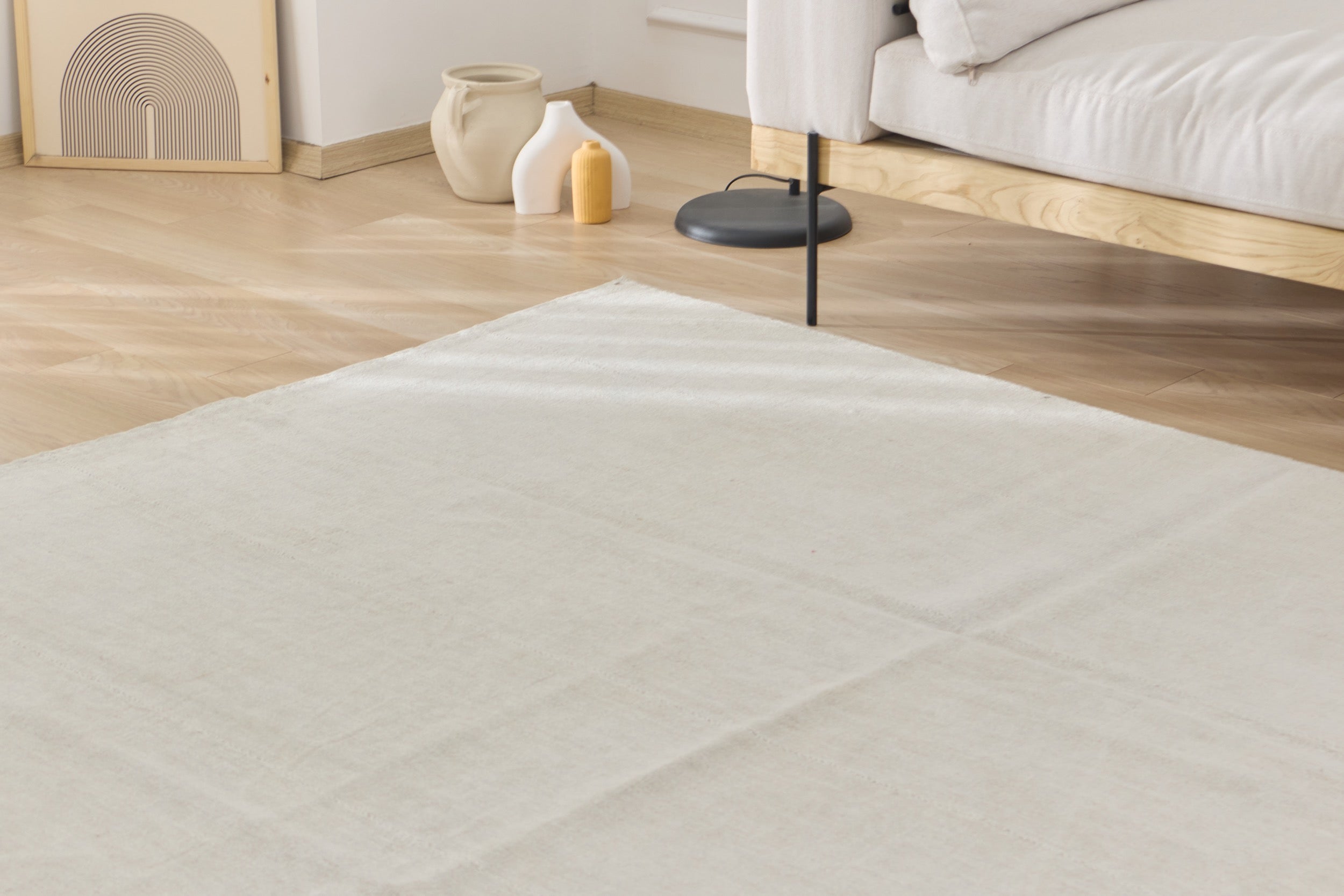 Tate: An Expansive Turkish Hemp Rug with a Crisp, Clean Palette | Kuden Rugs