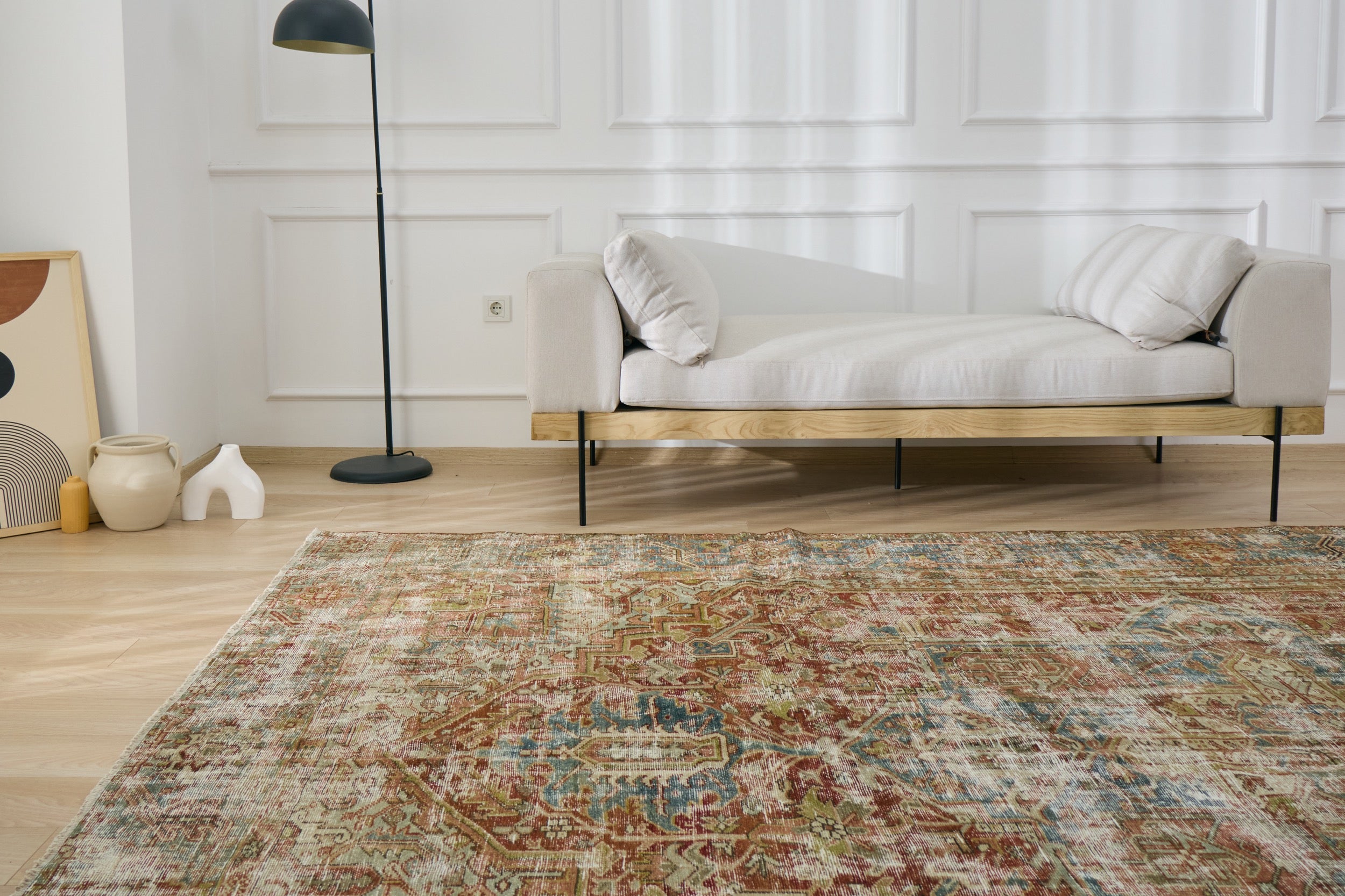 Treasa - The Heartbeat of Persian Craftsmanship | Kuden Rugs