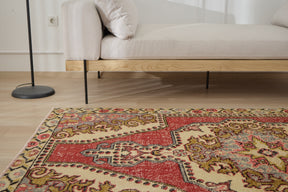 Vanessa - Vintage Turkish Anatolian Rug