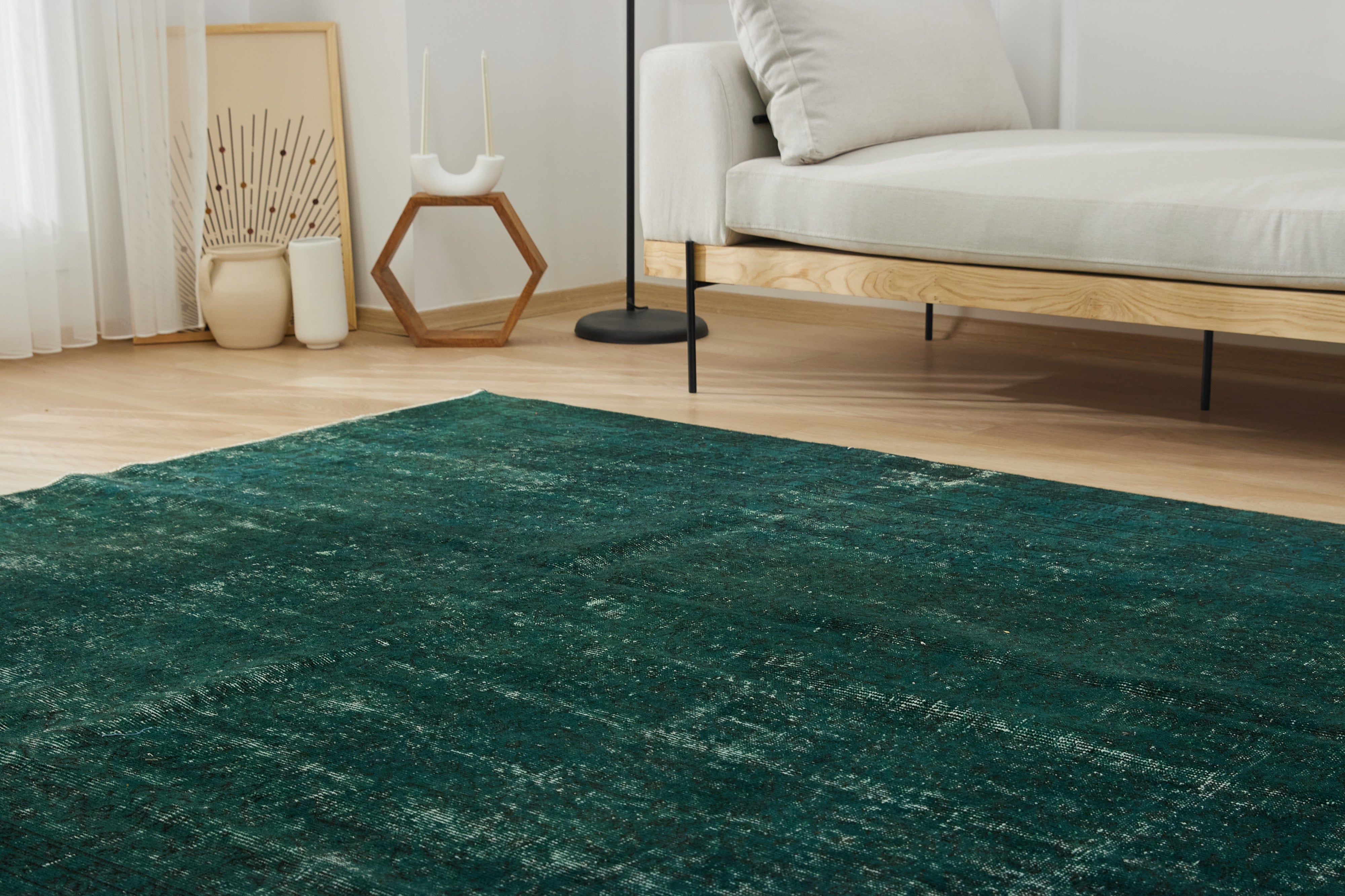 Vera | Timeless Turkish Rug | Artisanal Carpet Excellence | Kuden Rugs