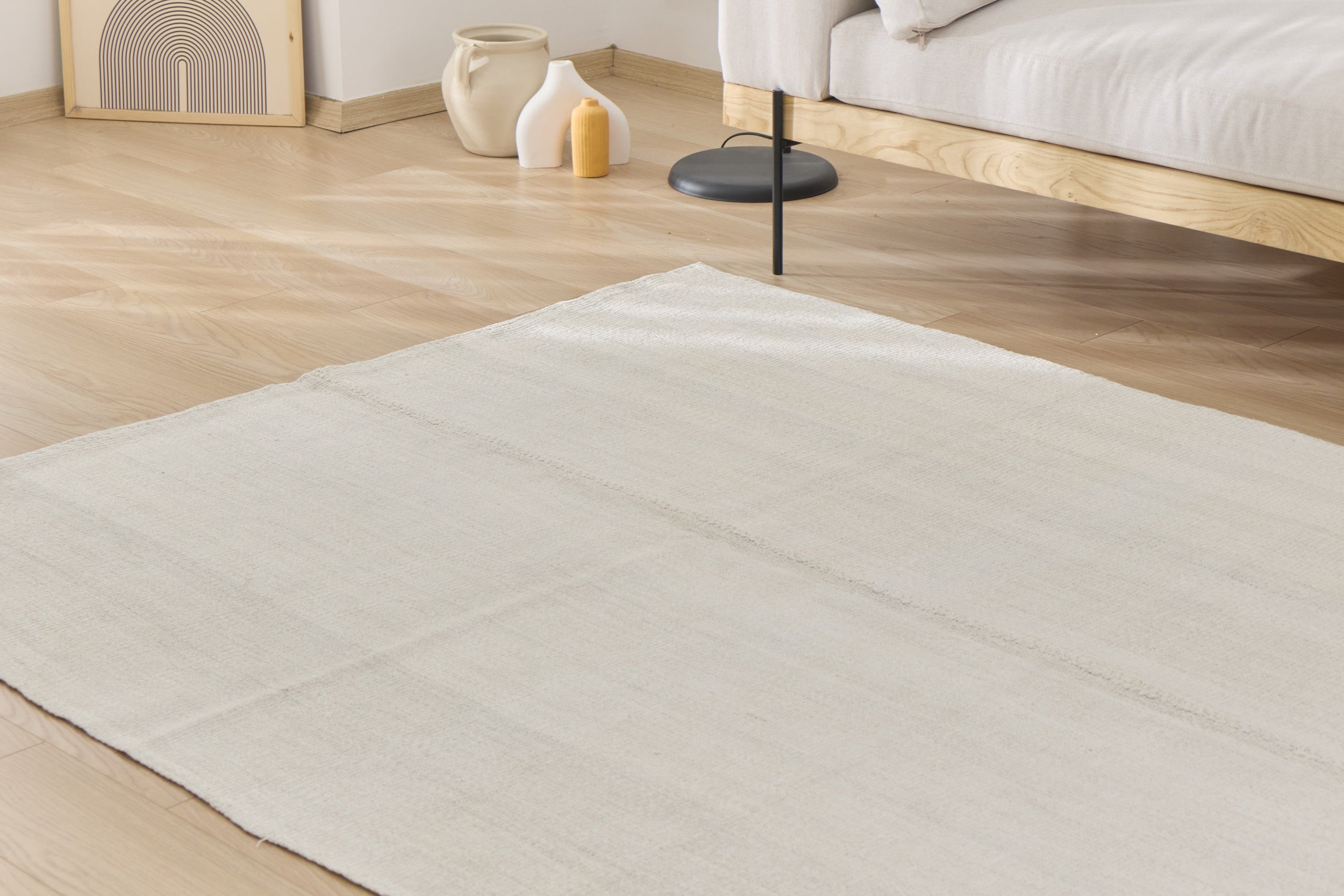 Verina: A Captivating Turkish Hemp Rug with a Crisp, Clean Palette | Kuden Rugs