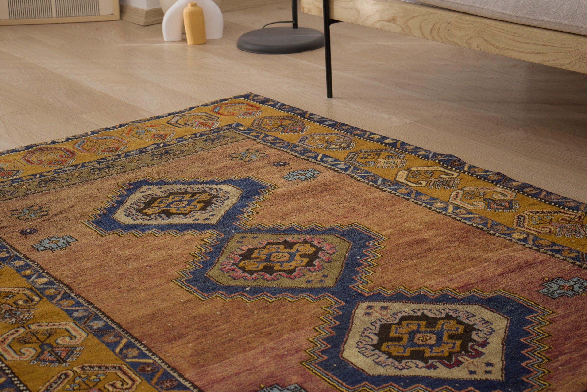 Vesna - Vintage Turkish Small Rug