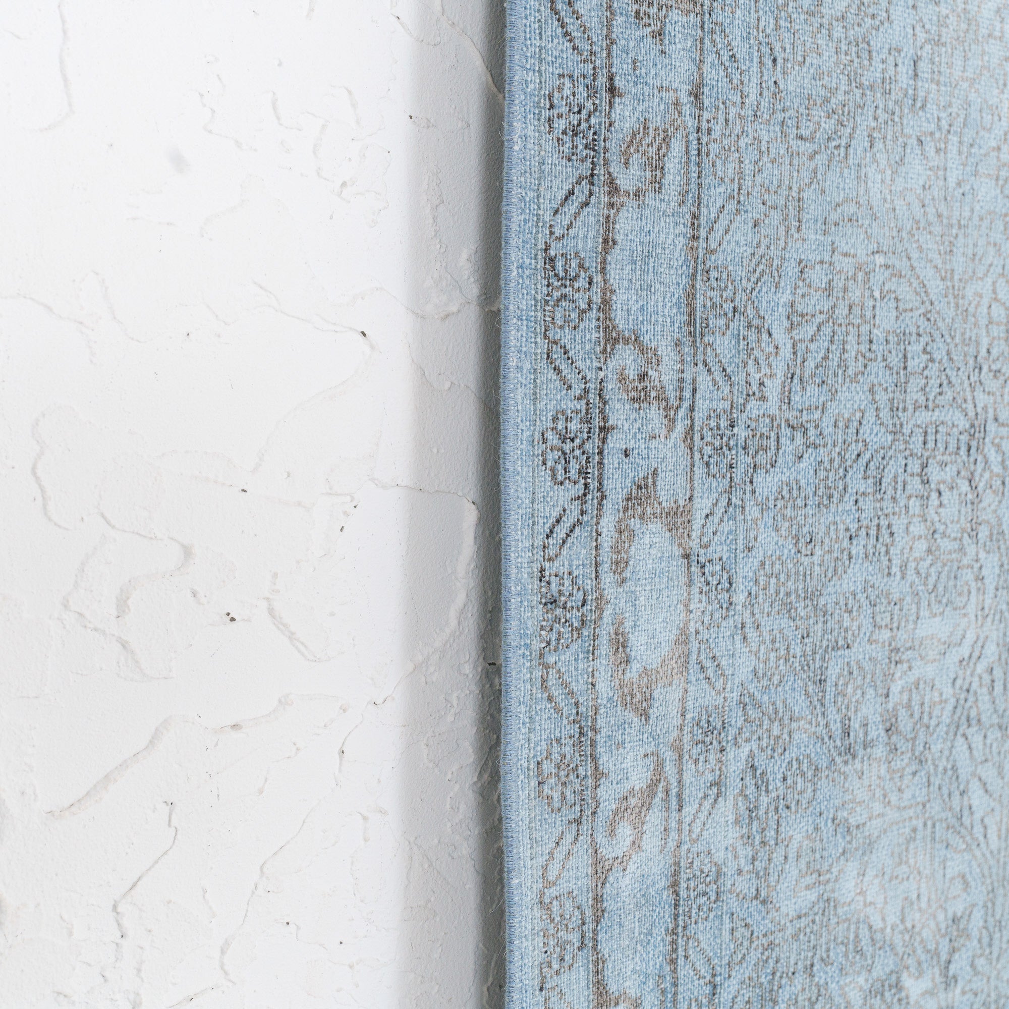 Iaelin - Vintage Indian Small Rug