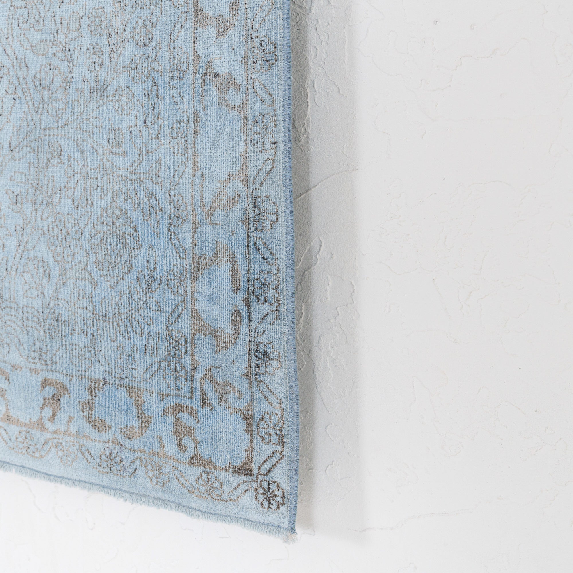 Iaelin - Vintage Indian Small Rug