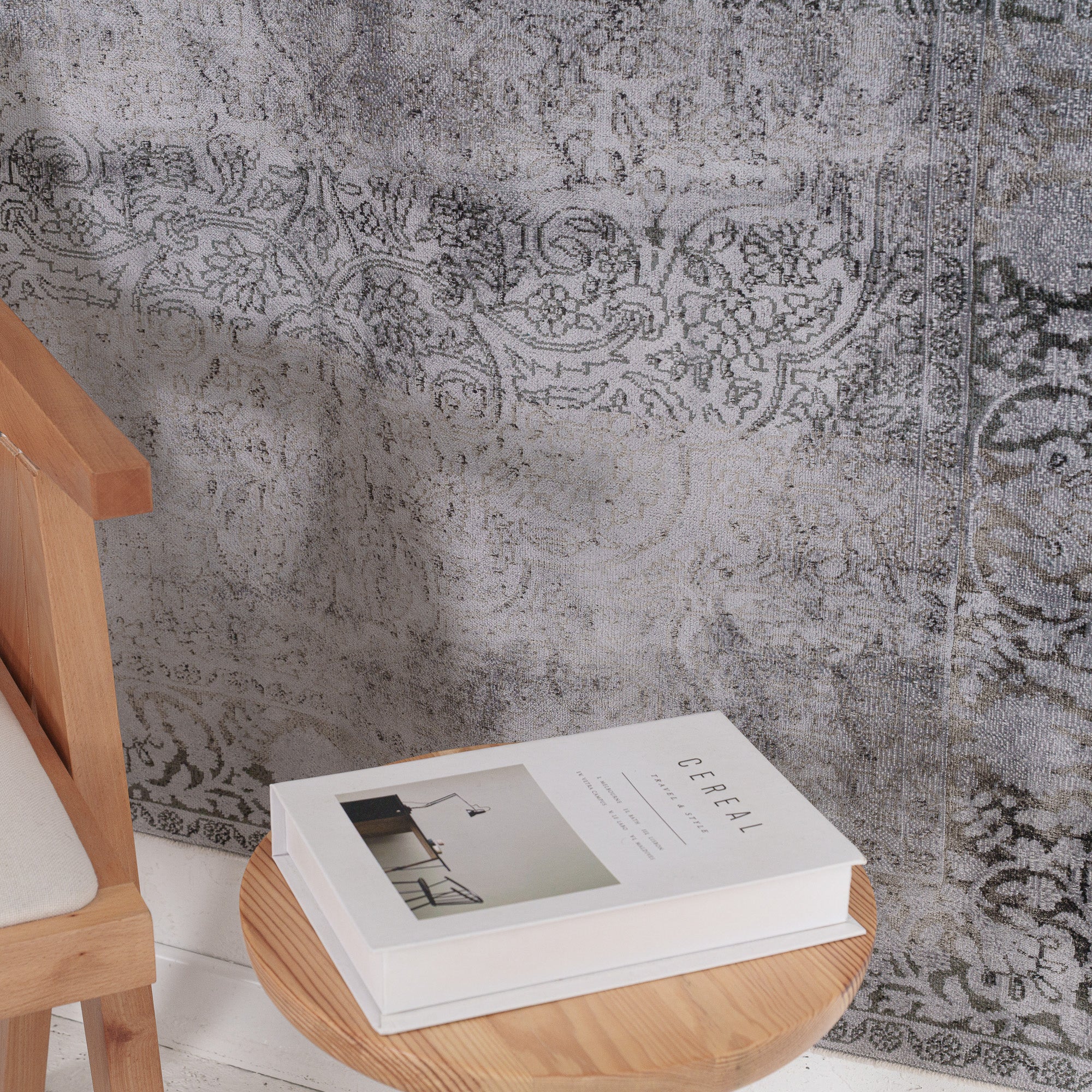 Haeliine - Vintage Indian Small Rug