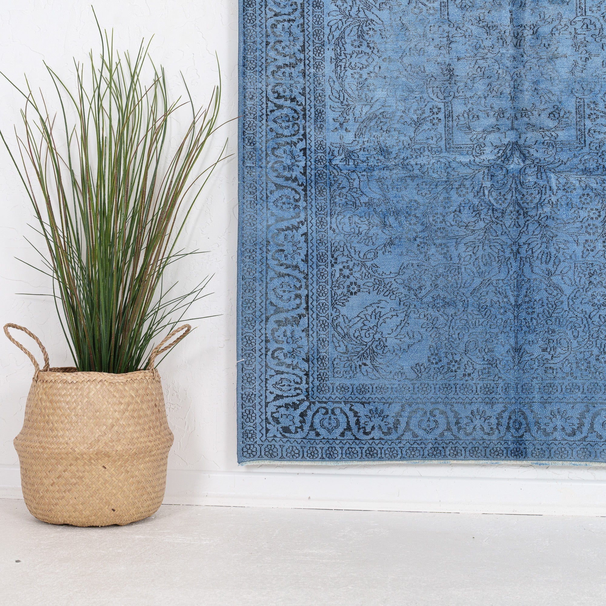 Iaeline - Vintage Indian Small Rug