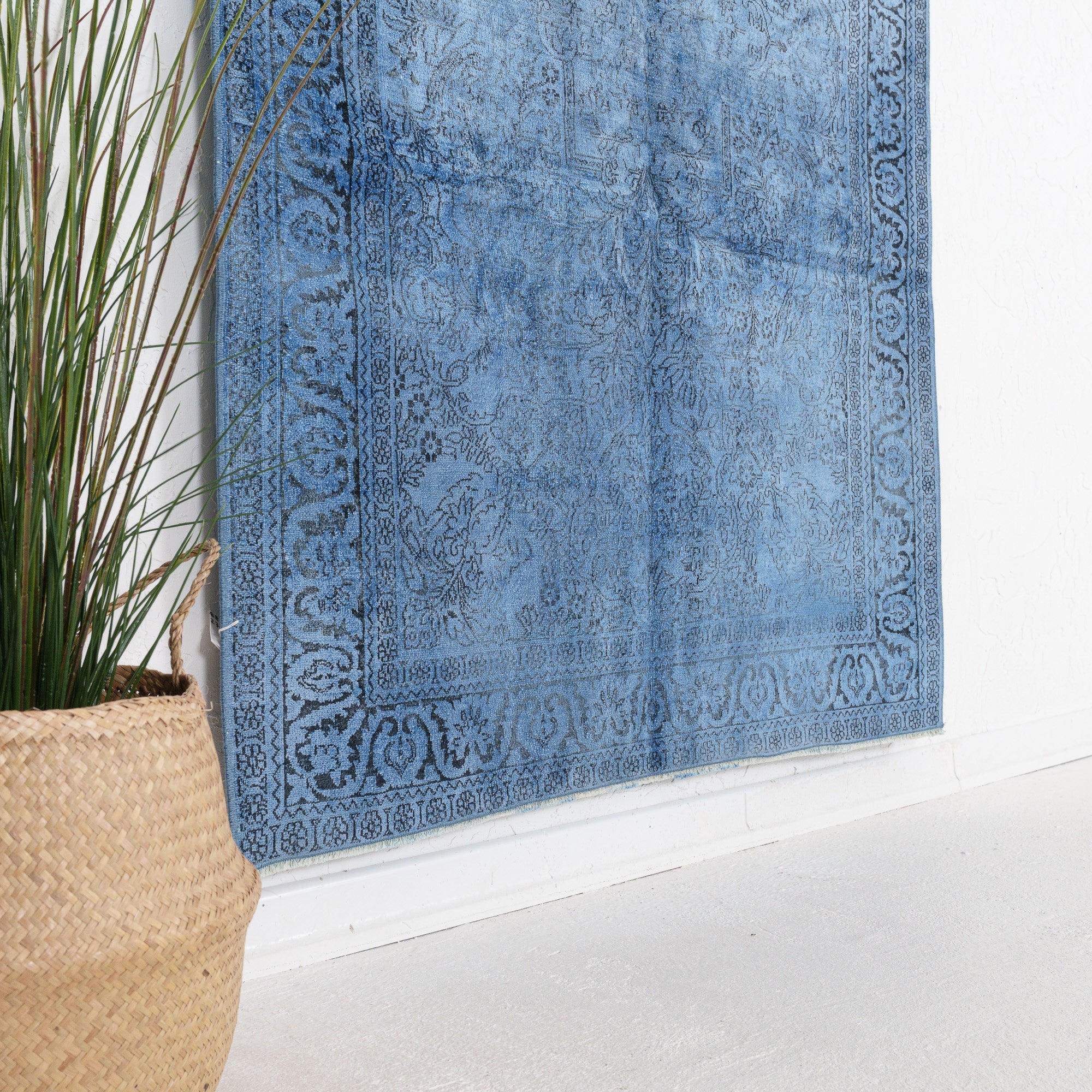 Iaeline - Vintage Indian Small Rug