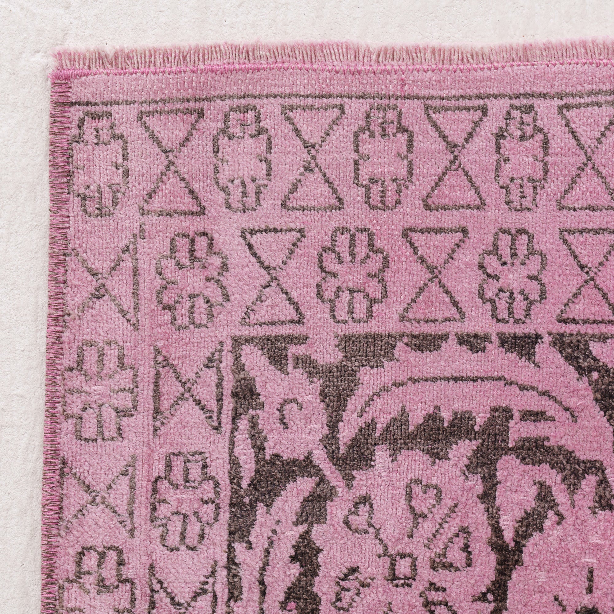 Haelia - Vintage Indian Area Rug