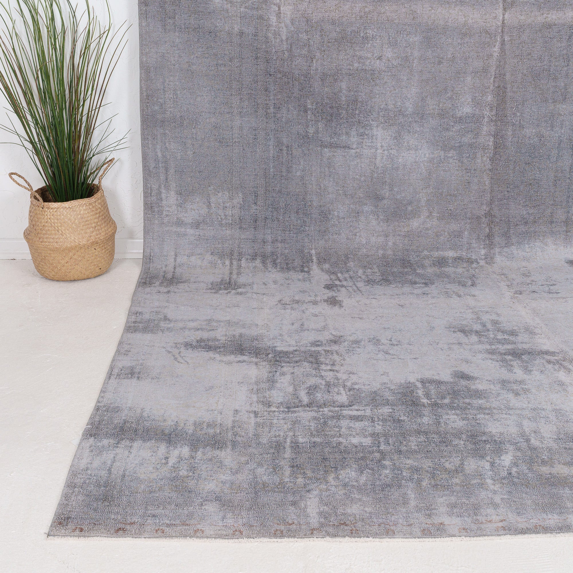 Gaerisin - Vintage Indian Area Rug