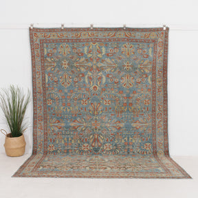 Daevine - Vintage Persian Area Rug