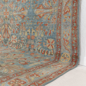 Daevine - Vintage Persian Area Rug