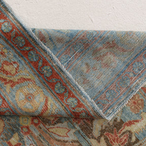 Daevine - Vintage Persian Area Rug