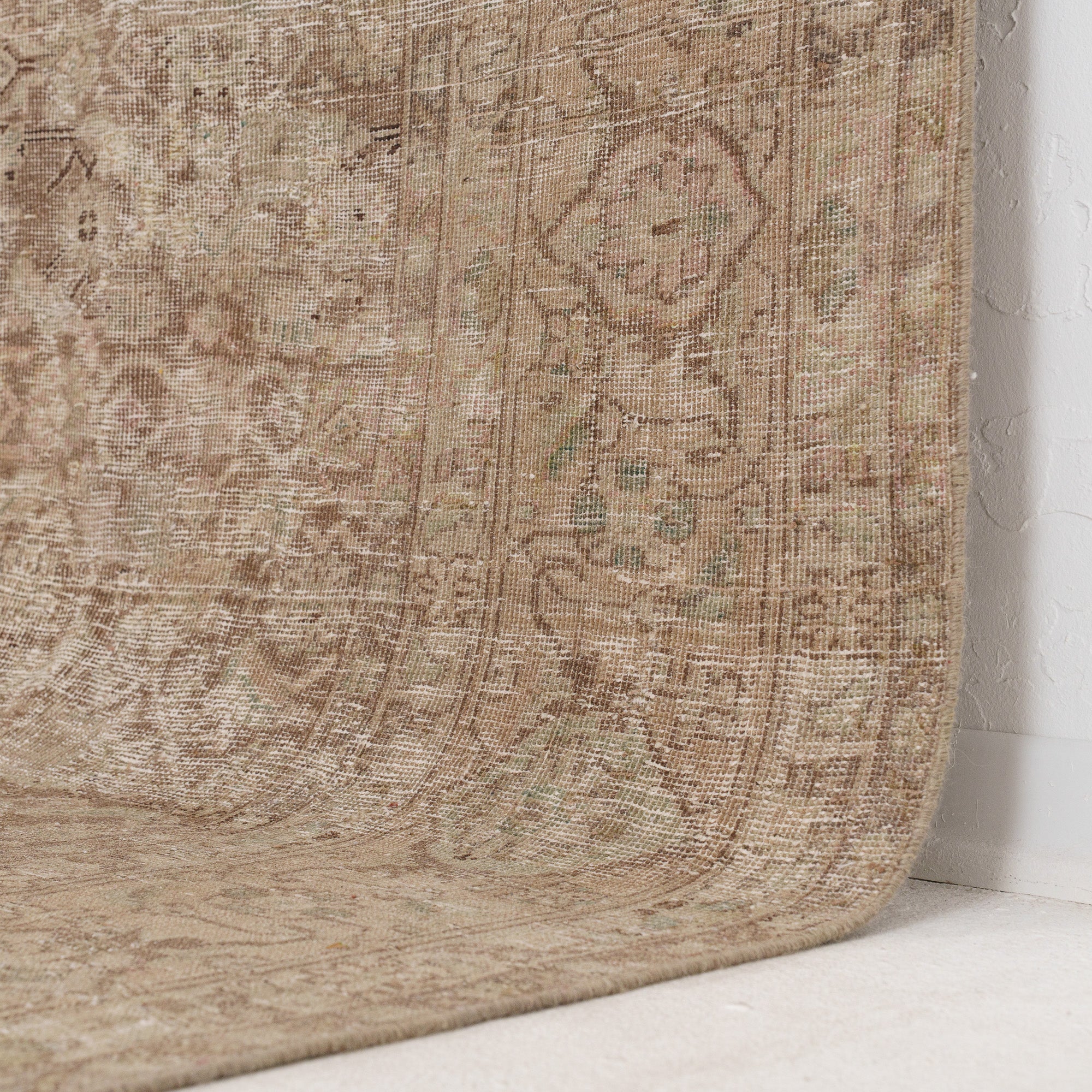 Elania - Vintage Persian Area Rug