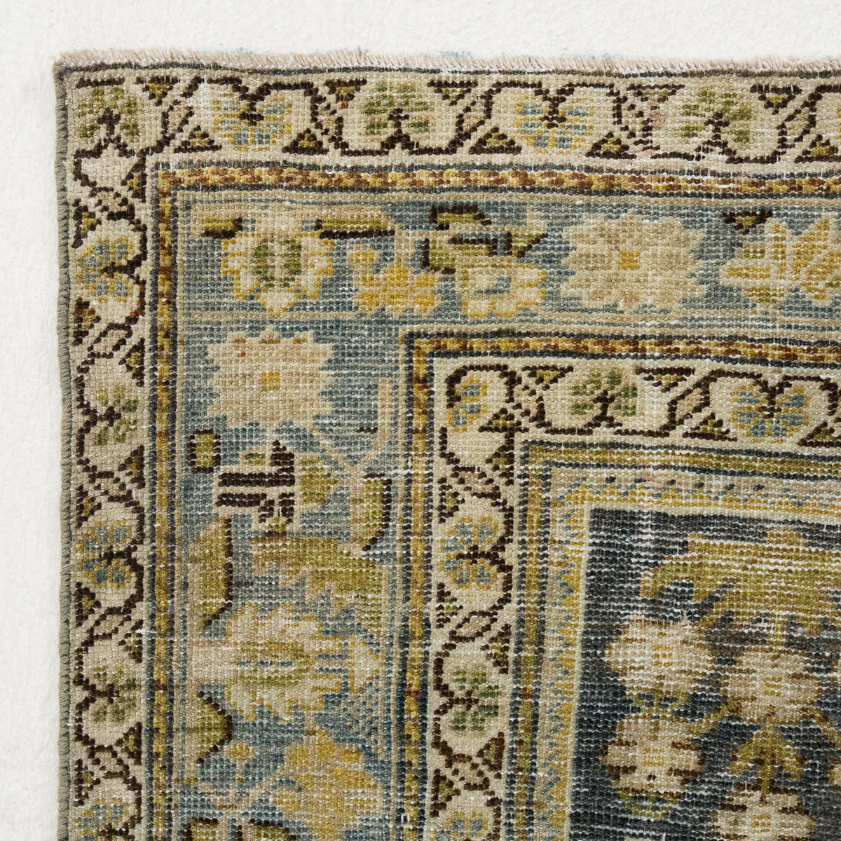 Thalynne - Vintage Persian Area Rug