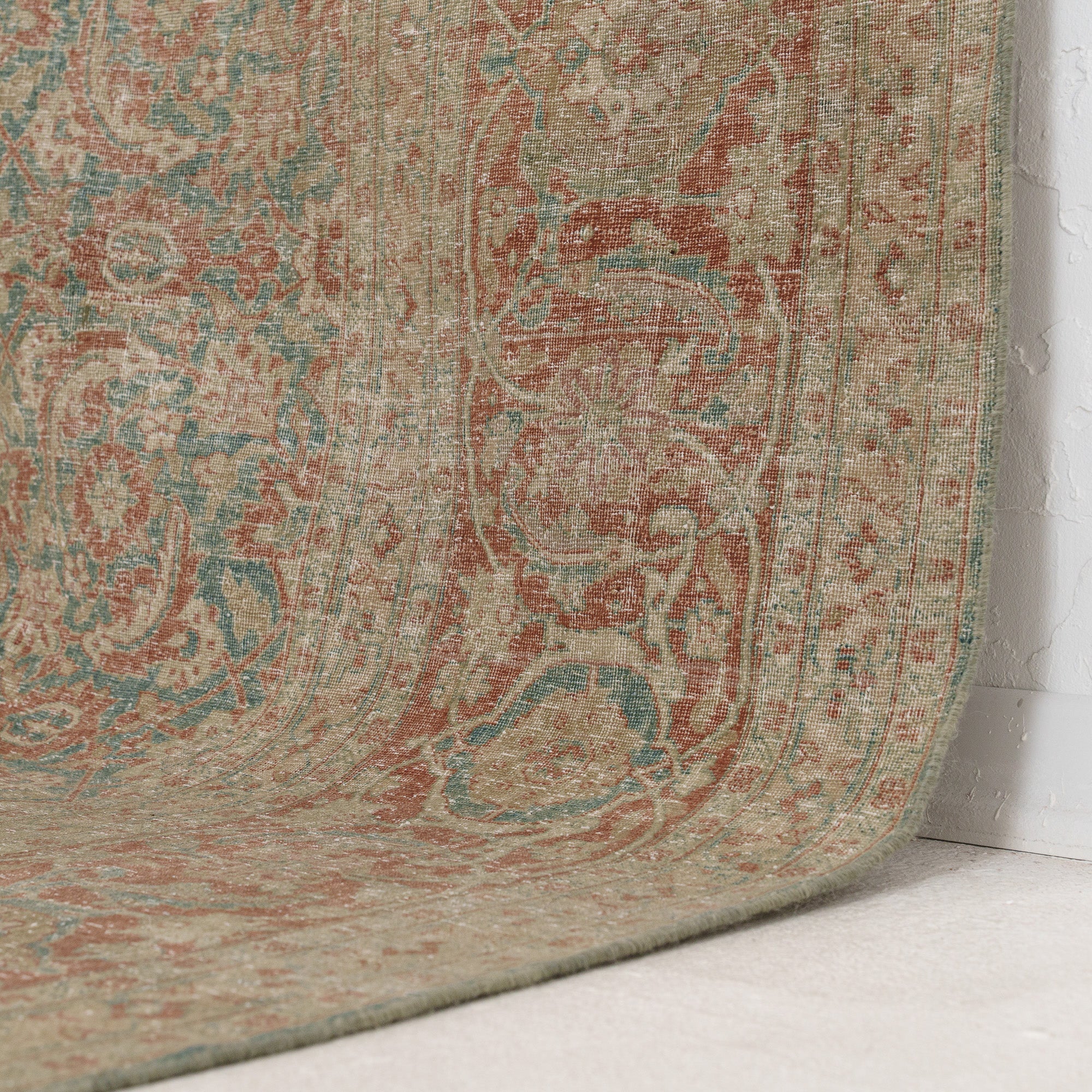 Elaness - Vintage Persian Area Rug