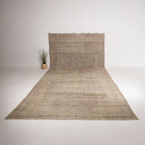 Faela - Vintage Persian Area Rug