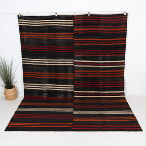 Naevina - Vintage Turkish Area Rug