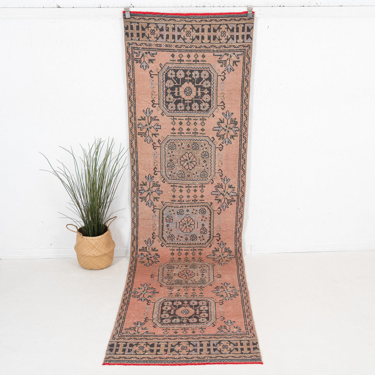 Nerinia - Vintage Turkish Runner Rug