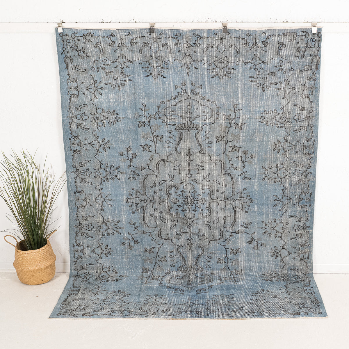 Wilhelmisa - Vintage Turkish Area Rug