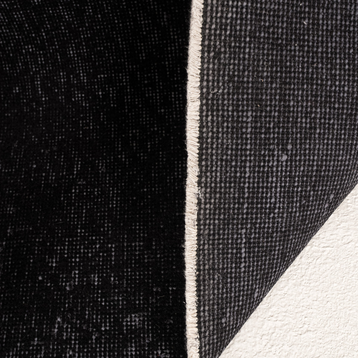 4x8 Black Area Rug