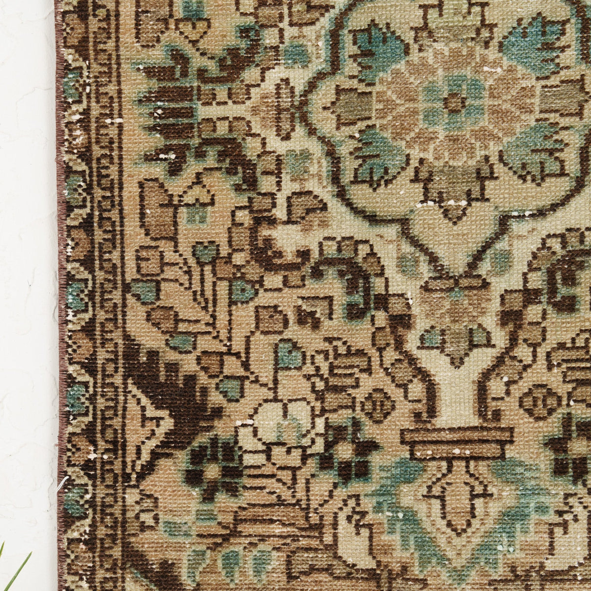 Bedelia - Vintage Persian Small Rug