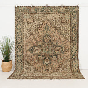 Handmade Persian Area Rug
