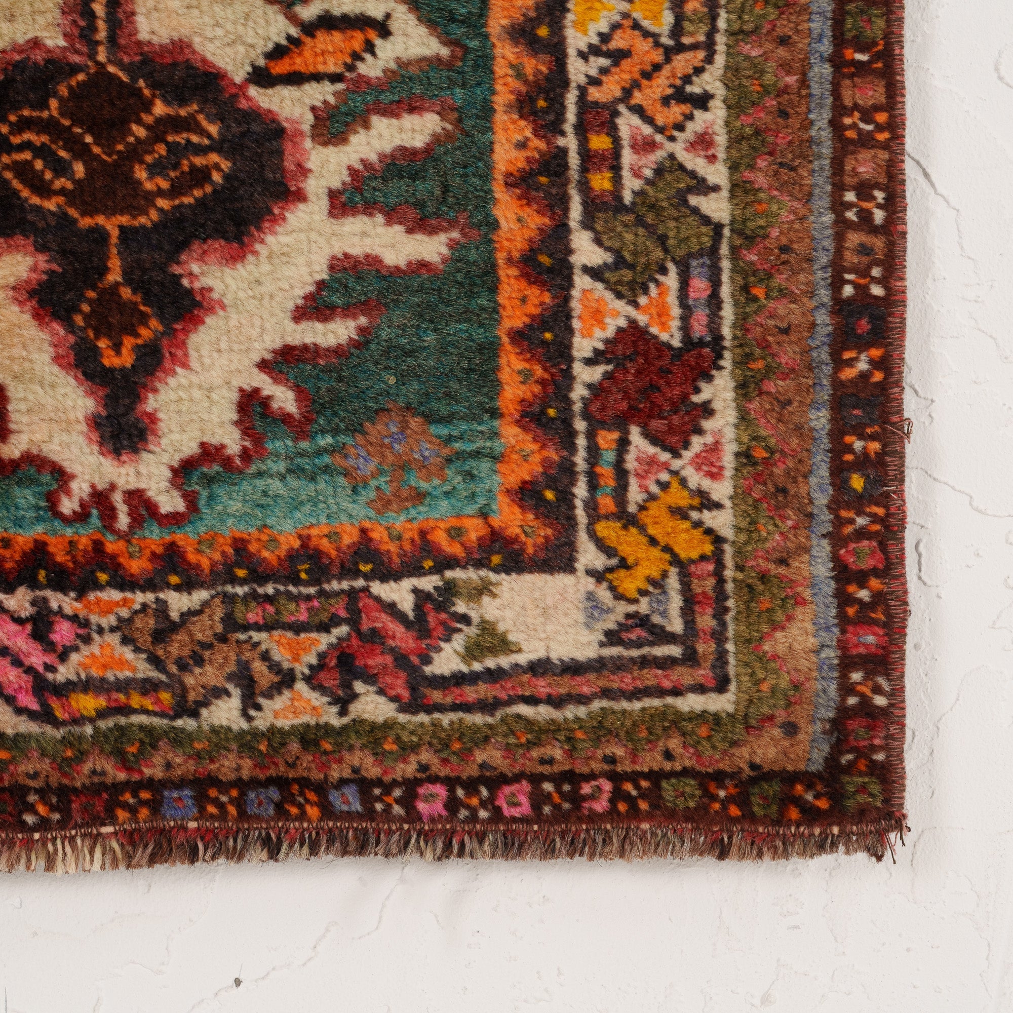 Medallion 4x5 Area Rug