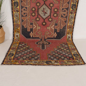 4x9 Persian Rug