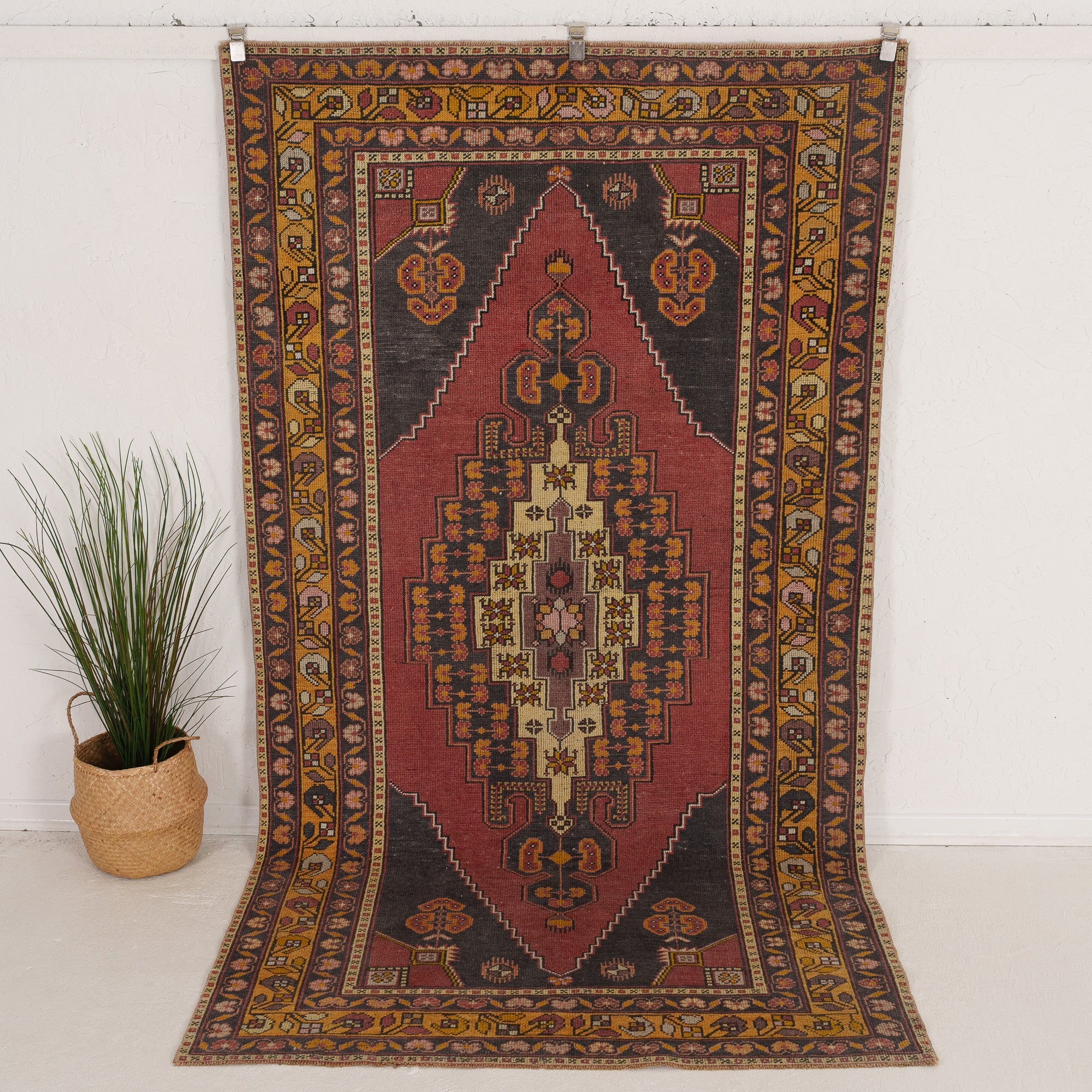 Hypatoria - Vintage Turkish Area Rug