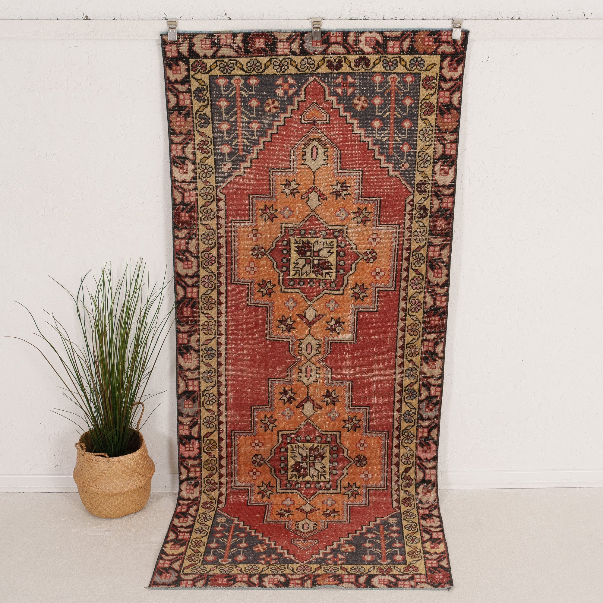 Haldoria - Vintage Turkish Area Rug