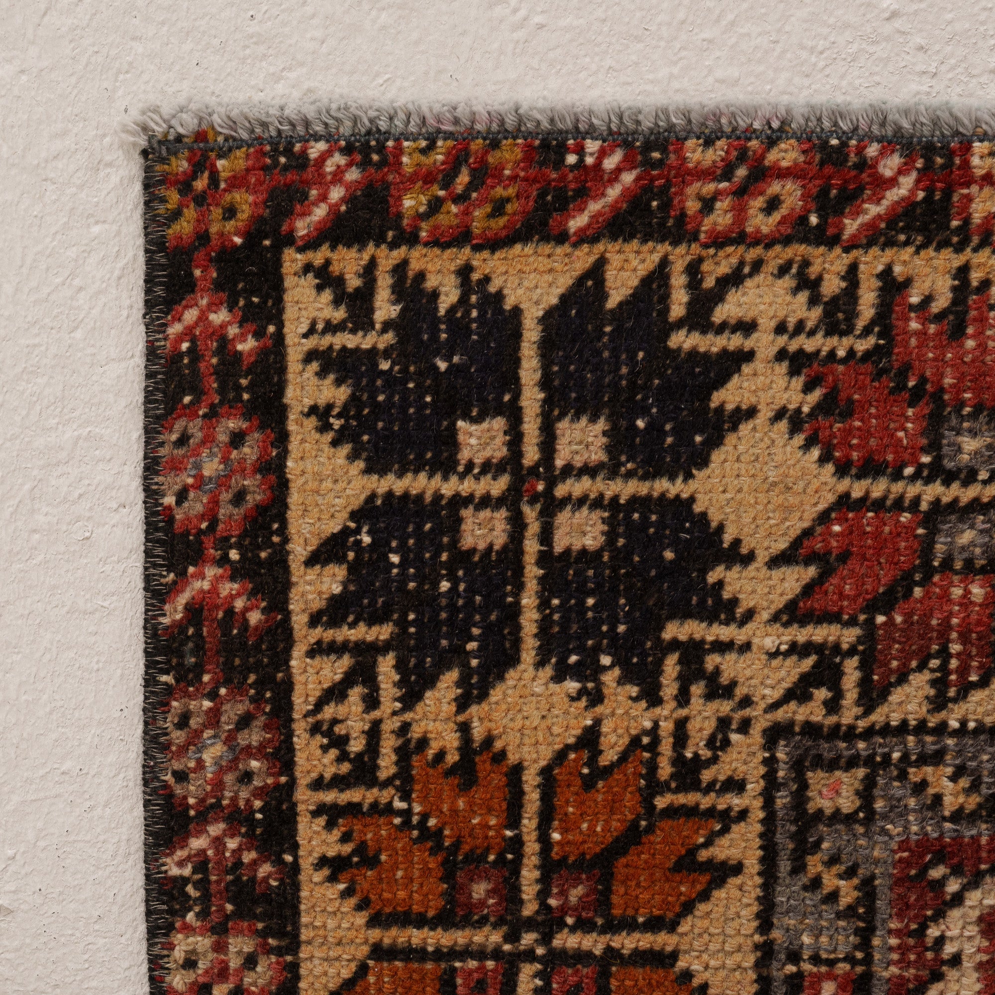 Geometric 4x8 Runner Rug