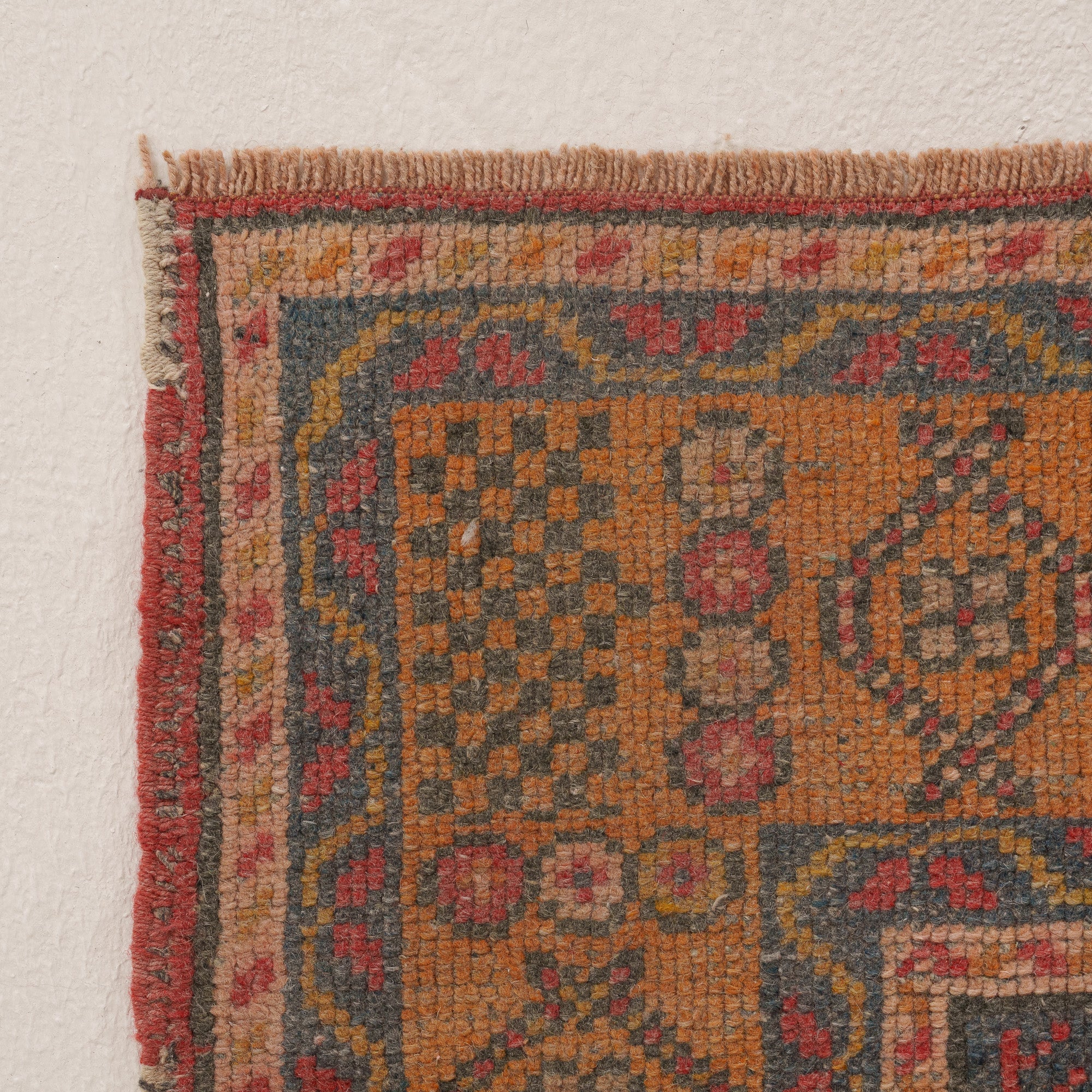 Geometric 5x10 Area Rug