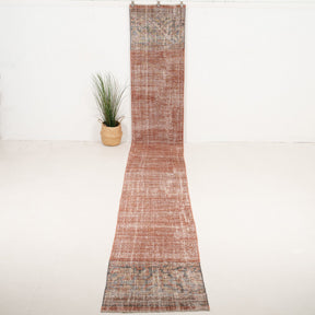 Yebavoria - Vintage Persian Runner Rug