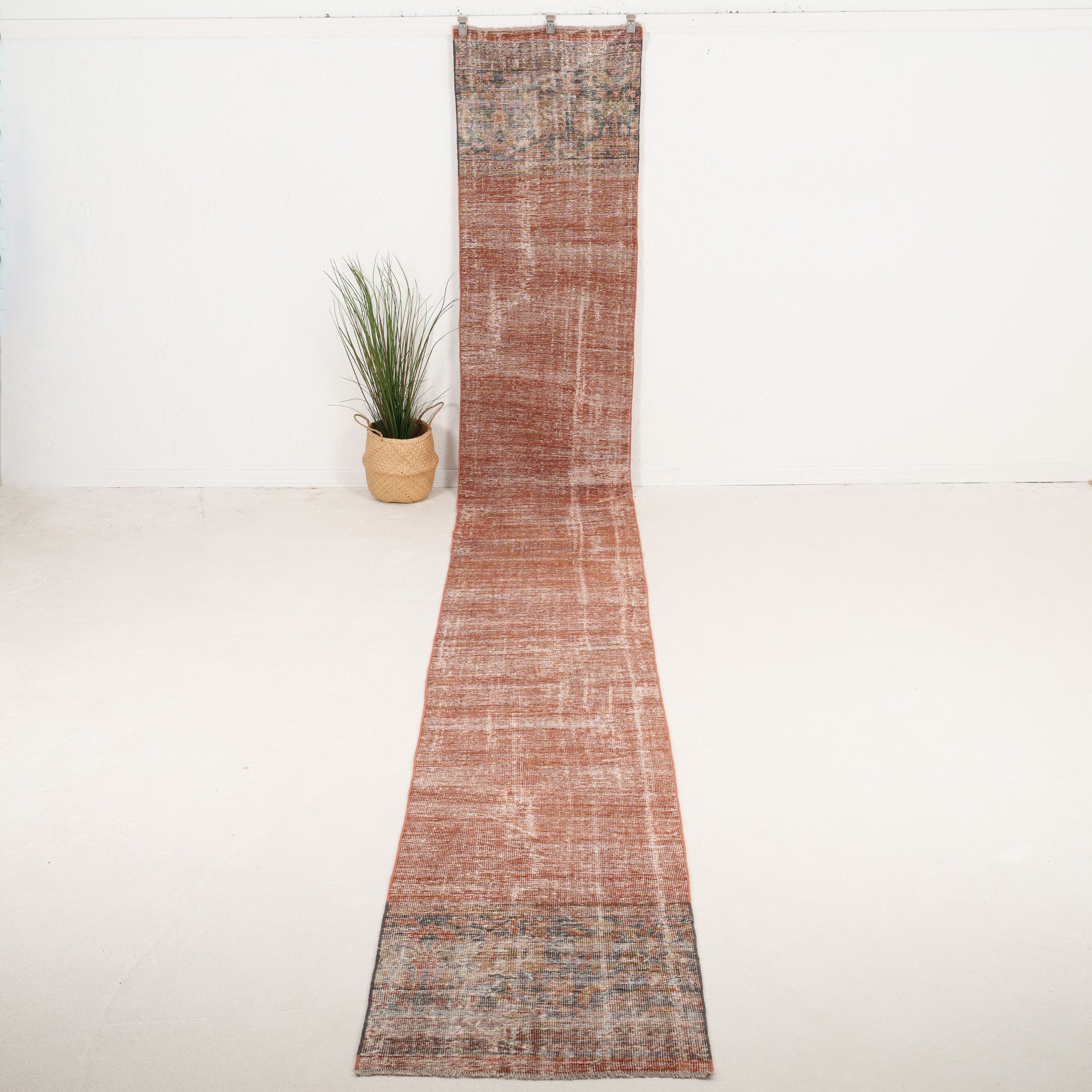 Taldavoria - Vintage Persian Runner Rug
