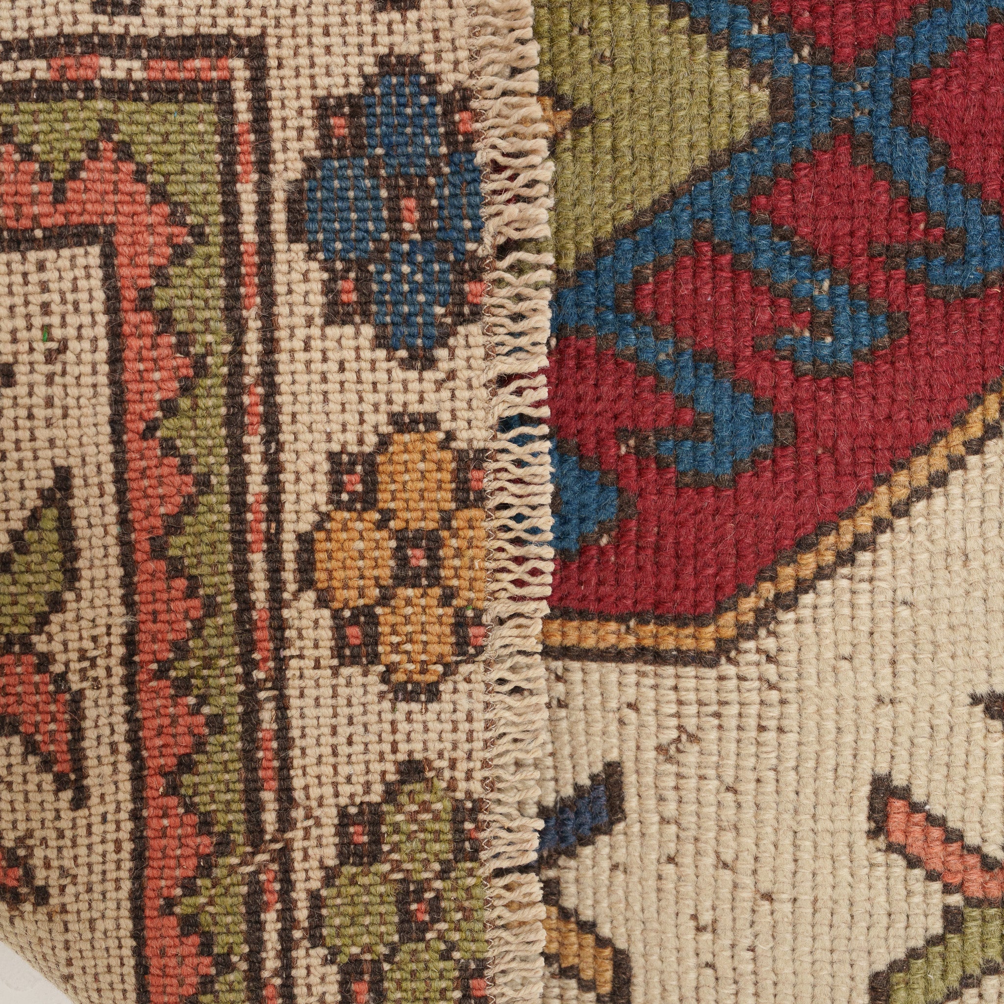 3x4 Beige Area Rug