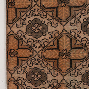 Hibernoria - Vintage Turkish Area Rug