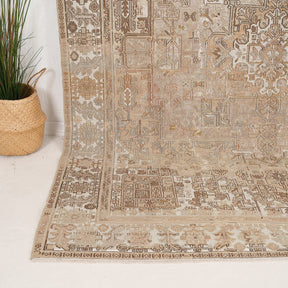 7x9 Persian Rug