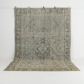 blue vintage 7x10 area rug - perfect for the living room, bedroom, office, entryway, kitchen