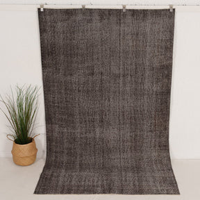 Leonardira - Vintage Turkish Area Rug