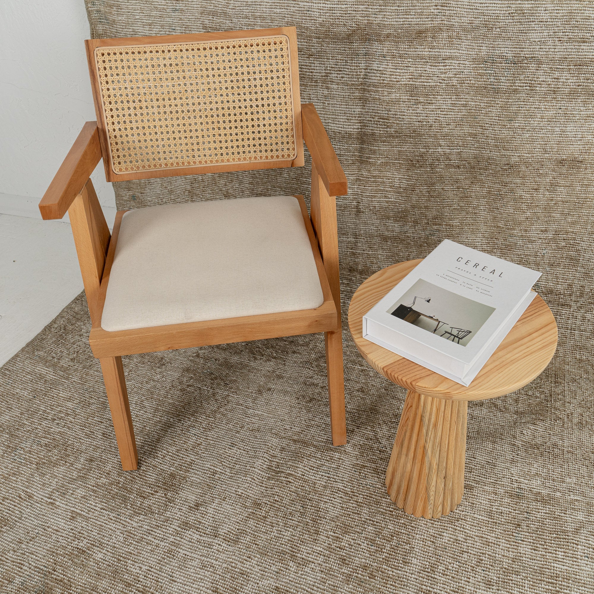 Mazarine - Oriental Rug, Handcrafted for Luxury Living
