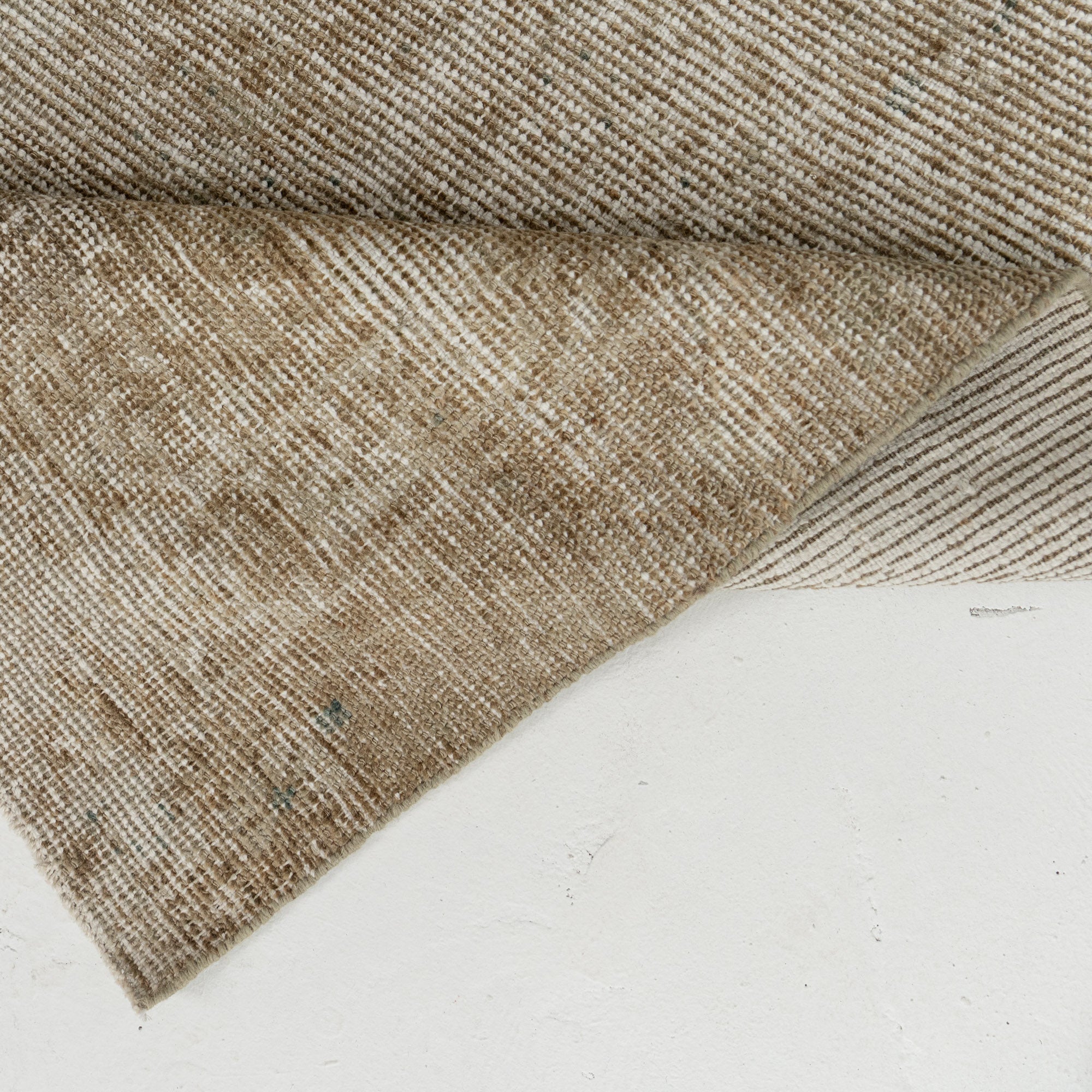 Mazarine - Persian Rug, Handcrafted & Timeless