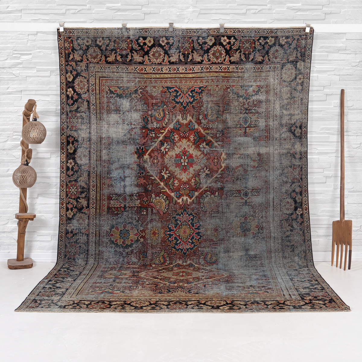 Handmade Persian Area Rug