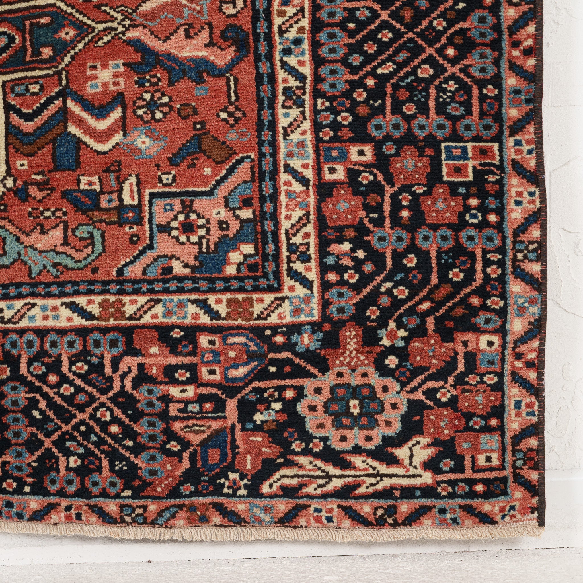 Medallion 5x6 Area Rug