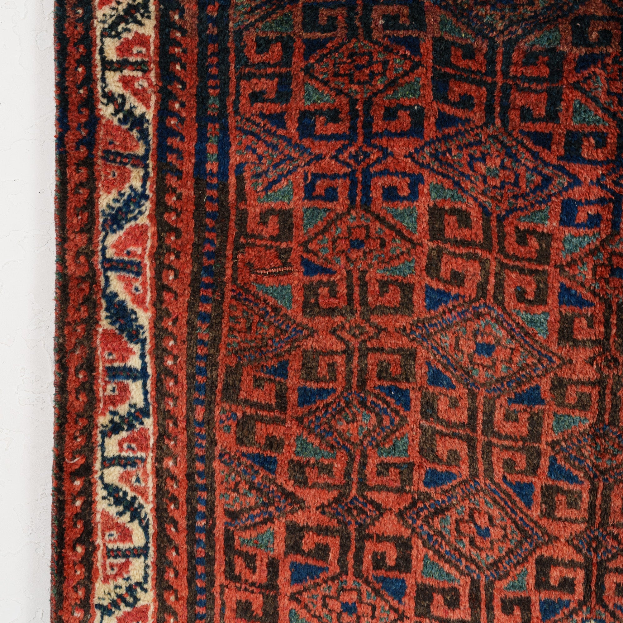 Belvunda - Vintage Persian Area Rug