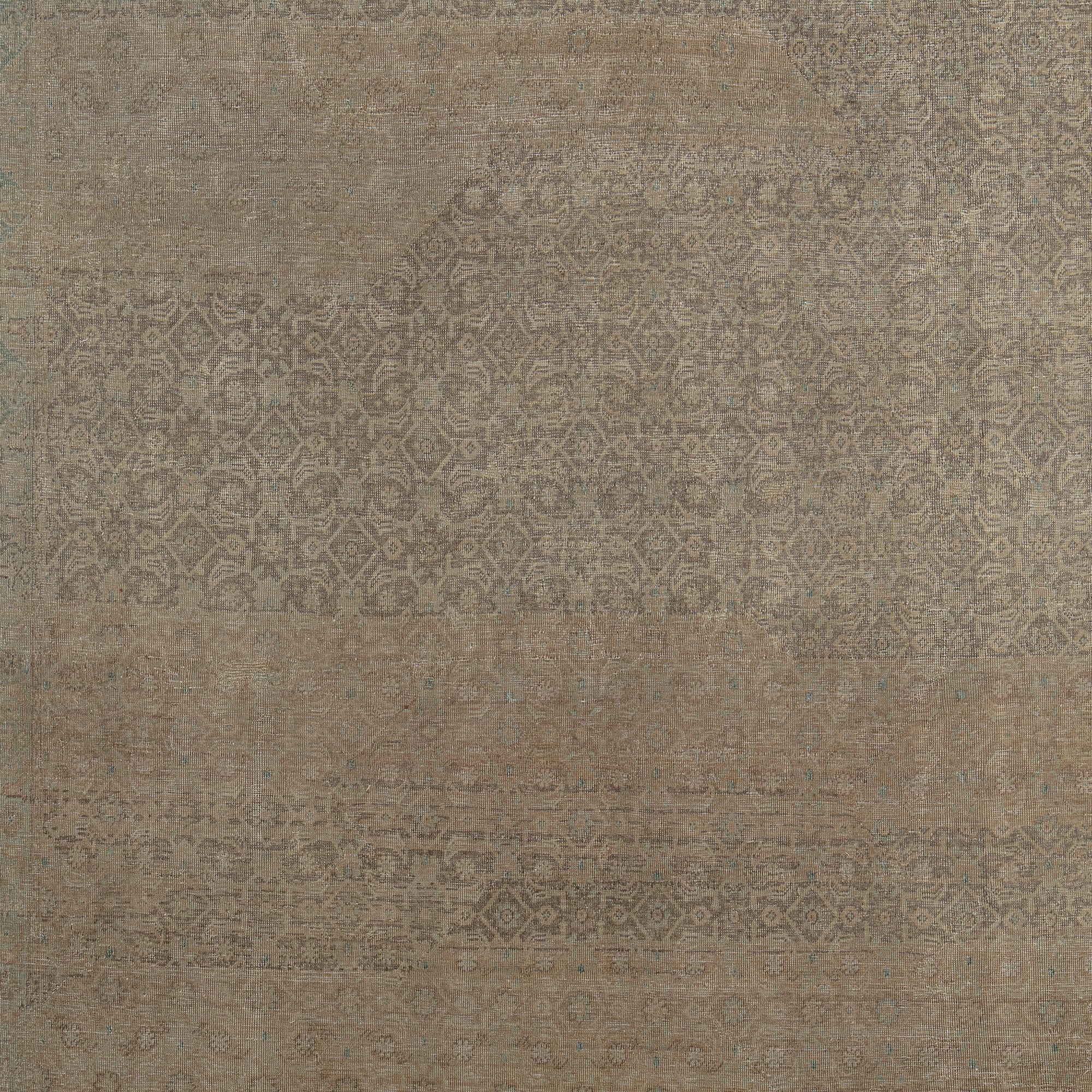 Faelina - Oriental Rug, Exquisite Antique Design